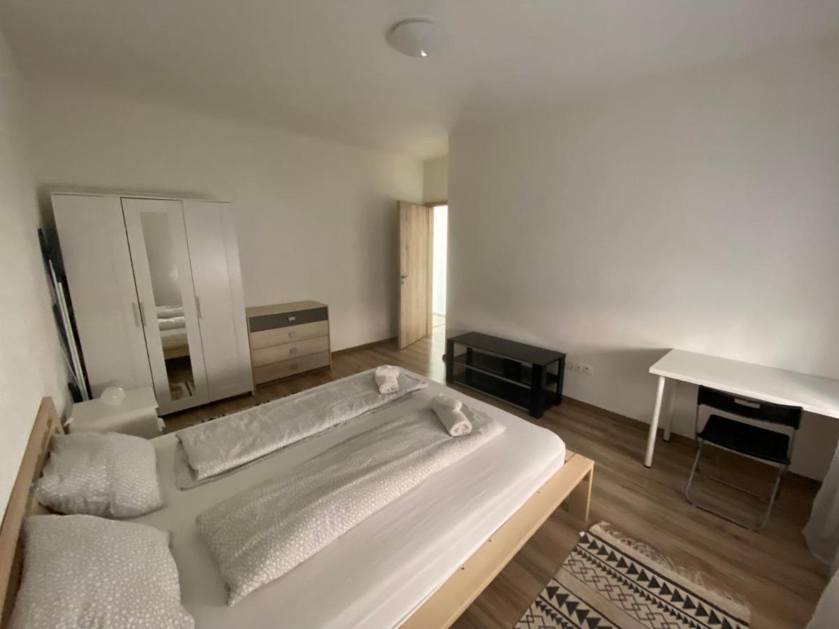 Garden Apartman House Apartment Pecs Bagian luar foto