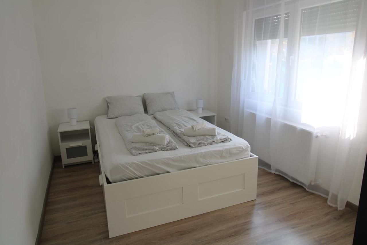 Garden Apartman House Apartment Pecs Bagian luar foto